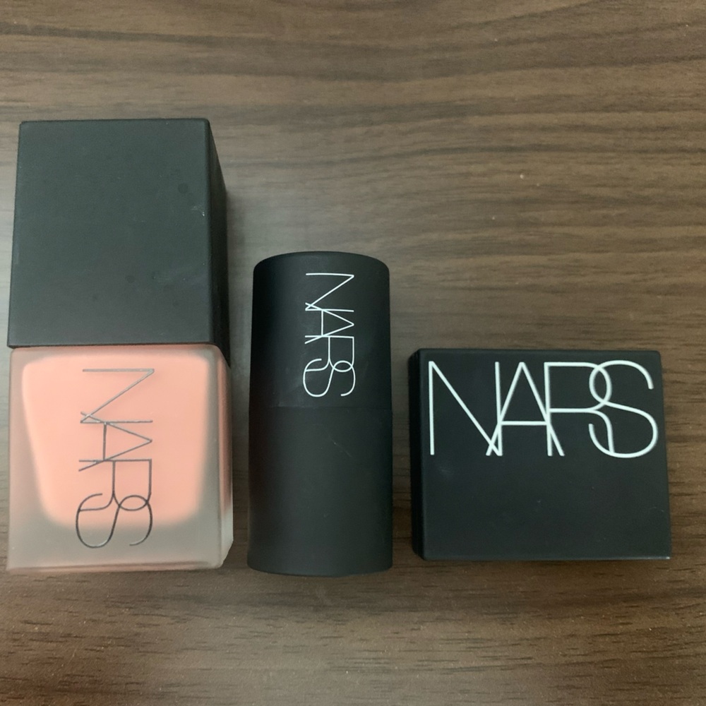 NARS Mini Blush Set in Shade Behave | Lightly Swatched